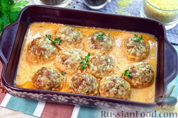 Мясные тефтели с рисом и гречкой